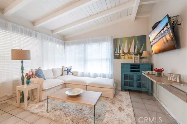 Hermosa Beach, CA 90254,1728 The Strand #4