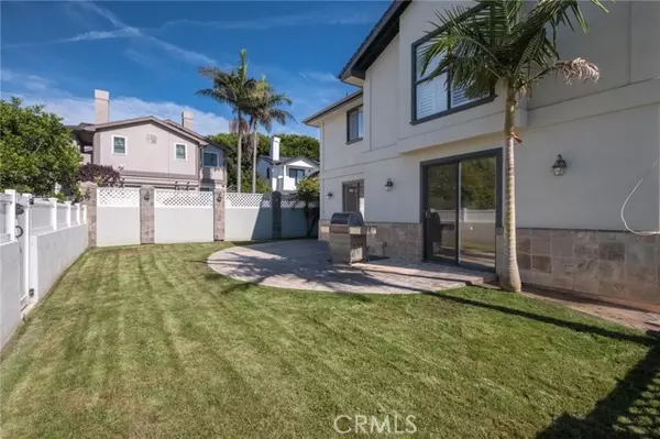 Manhattan Beach, CA 90266,201 Haley Way