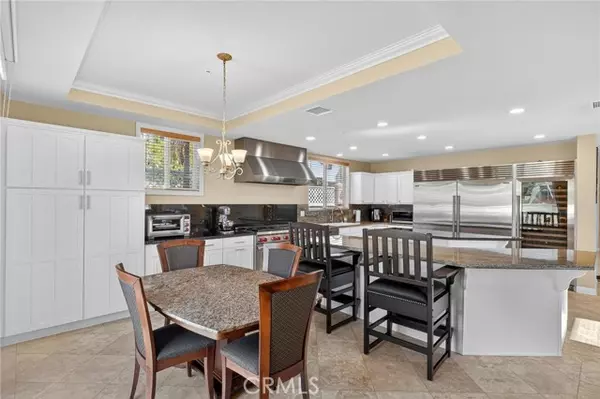 Manhattan Beach, CA 90266,201 Haley Way