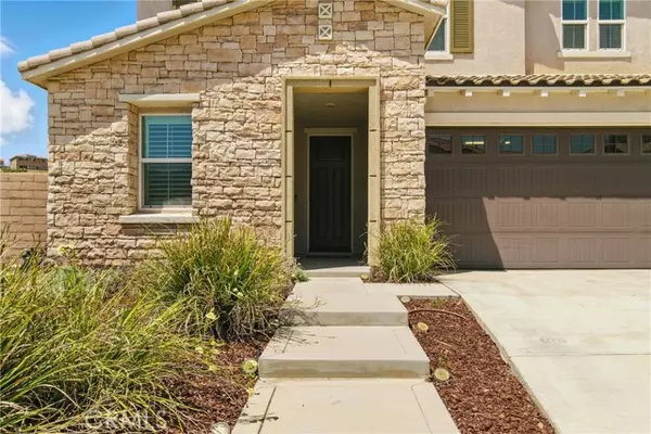 Corona, CA 92883,24583 Acadia Drive