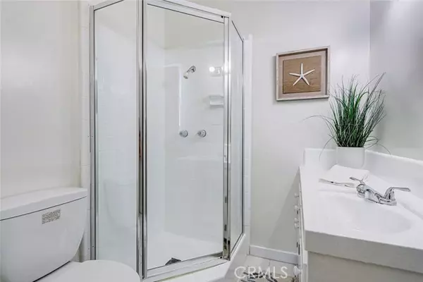 Redondo Beach, CA 90277,426 S Broadway