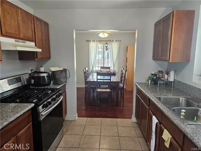 Inglewood, CA 90303,10202 Doty Avenue