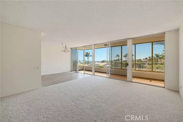 Rancho Palos Verdes, CA 90275,32646 Coastsite Drive #204