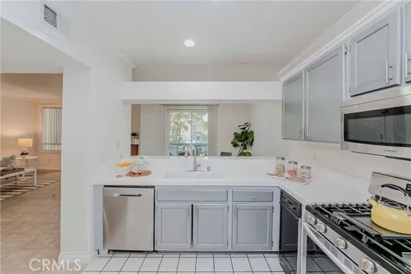 San Pedro (los Angeles), CA 90732,1380 W Capitol Drive #122