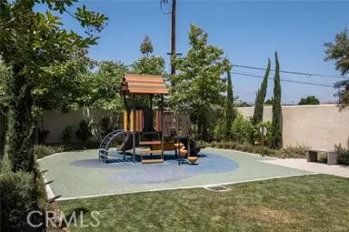Compton, CA 90222,1950 N Bloom Drive Drive