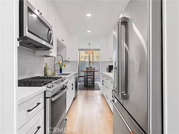 Long Beach, CA 90802,1 3rd Pl #2