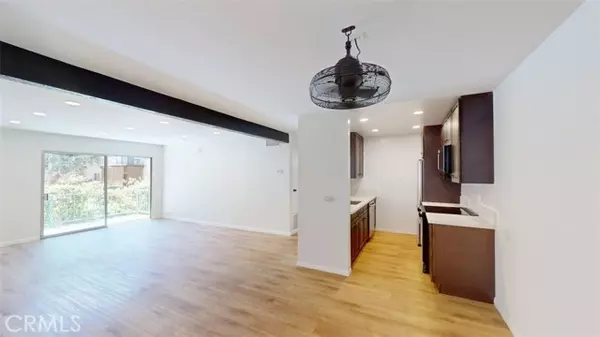 5460 White Oak Avenue #C109, Encino (los Angeles), CA 91316