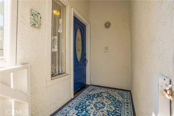 Redondo Beach, CA 90277,619 N Irena Avenue #B