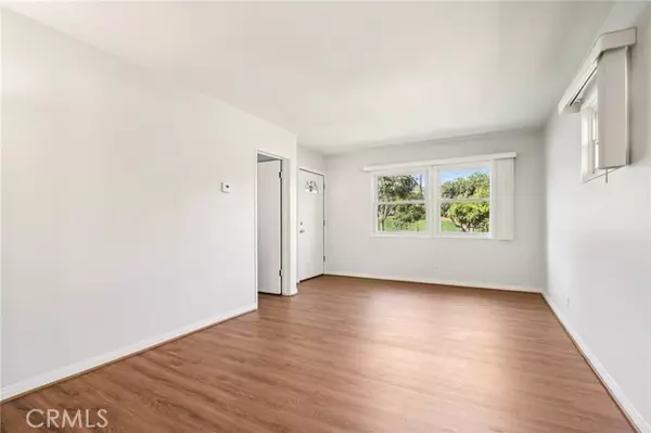 Manhattan Beach, CA 90266,532 Rosecrans Avenue