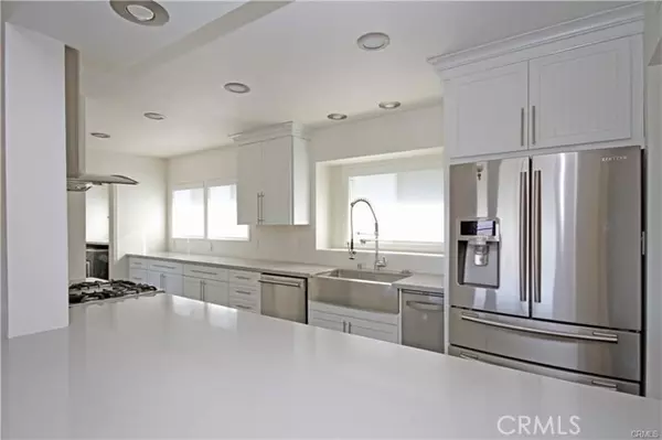 Rancho Palos Verdes, CA 90275,12 Stirrup Road