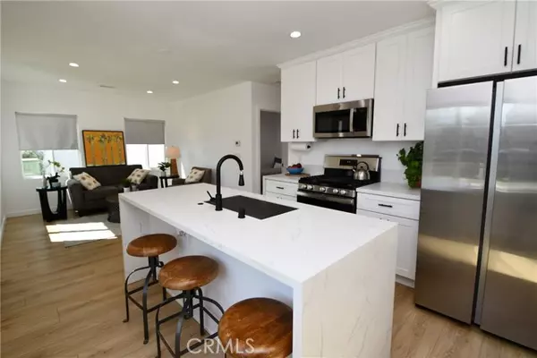 Inglewood, CA 90302,935 E Fairview Boulevard