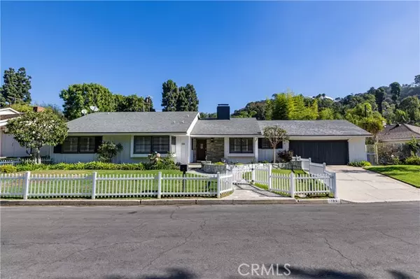 Brentwood, CA 90049,784 Lockearn