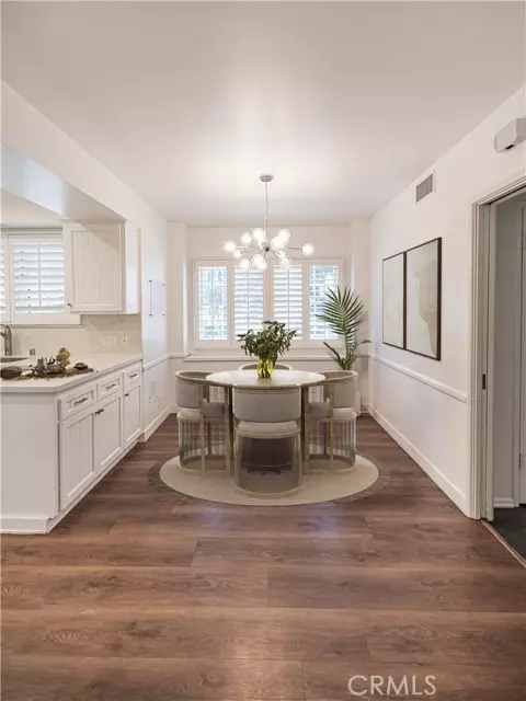 Brentwood, CA 90049,784 Lockearn