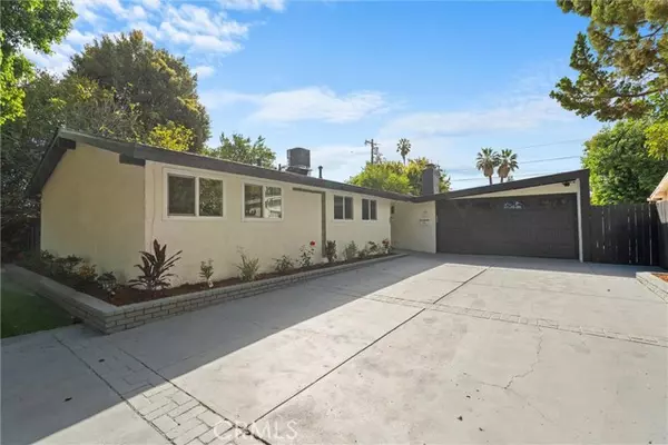 Reseda (los Angeles), CA 91335,8223 Garden Grove Avenue