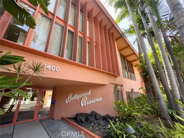 West Hollywood, CA 90046,1400 N Hayworth Avenue #28