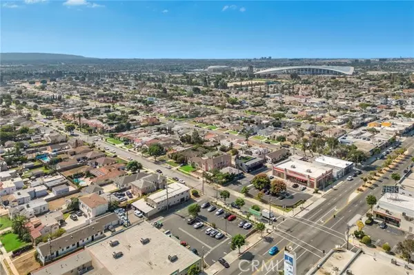 Inglewood, CA 90305,8616 5th Avenue