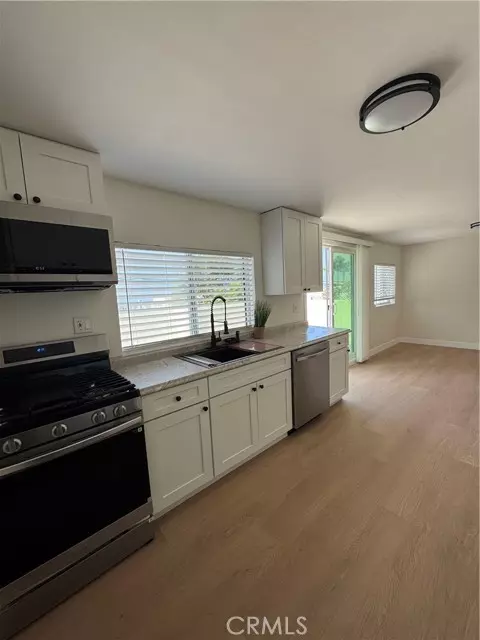 1734 Prospect Ave #B, Hermosa Beach, CA 90254