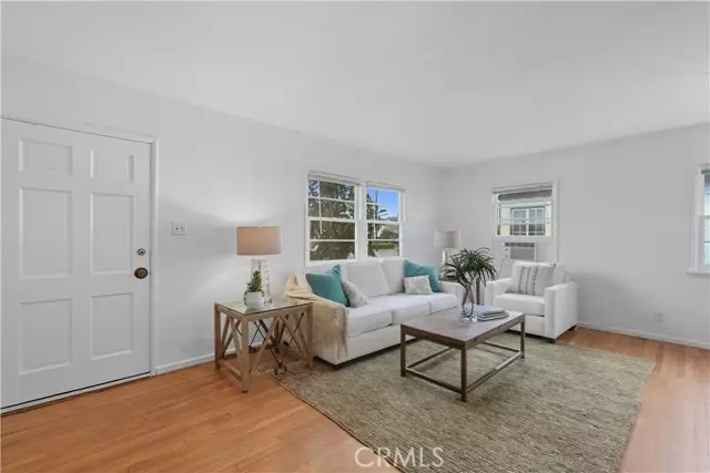 Hawthorne, CA 90250,5468 W 120th Street