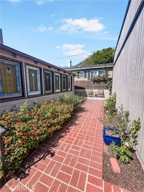 Manhattan Beach, CA 90266,1411 15th