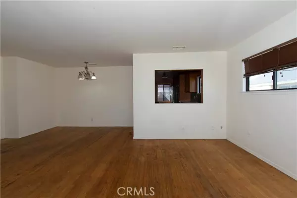 Torrance, CA 90503,4402 Cathann Street