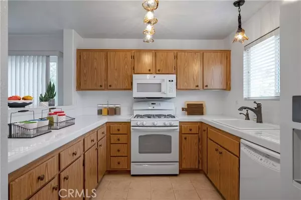 Harbor City (los Angeles), CA 90710,1008 S Harbor Heights Drive #B