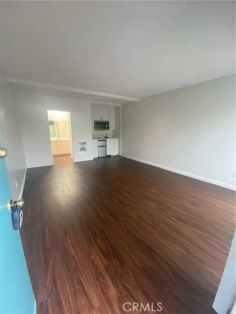 Torrance, CA 90503,3656 Garnet Street #333