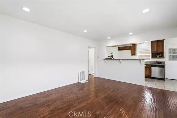 Lawndale, CA 90260,14422 Avis Avenue