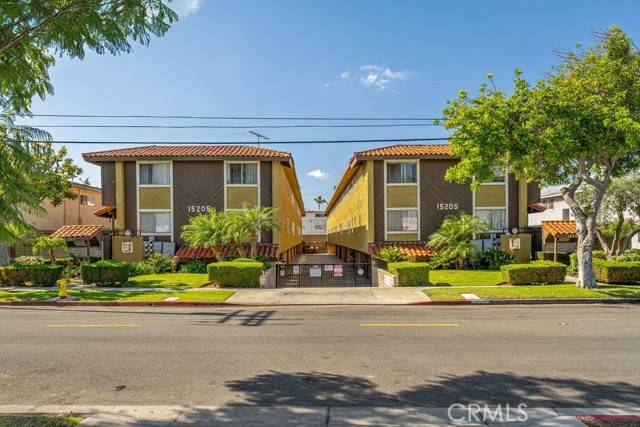 15205 S Budlong Avenue #7, Gardena, CA 90247