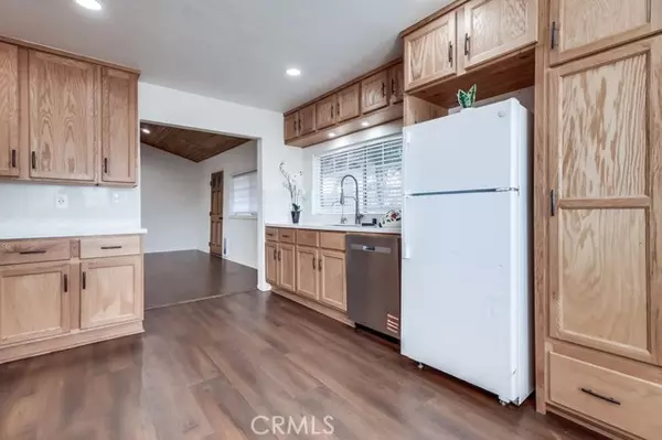 Lawndale, CA 90260,4445 Marine