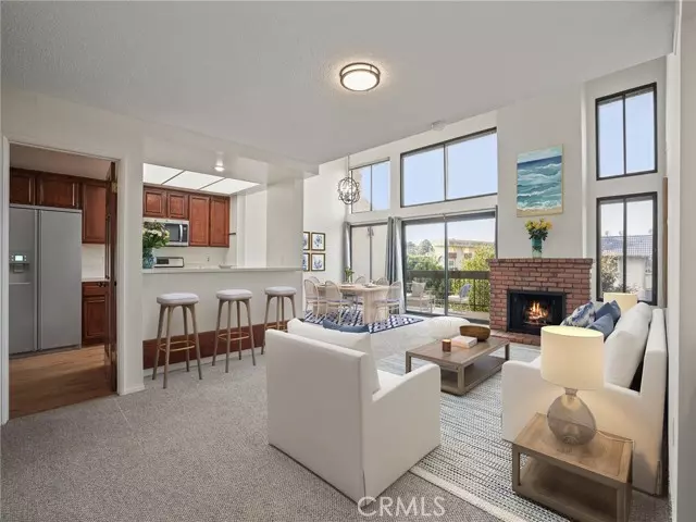 Playa Del Rey (los Angeles), CA 90293,8180 Manitoba Street #302