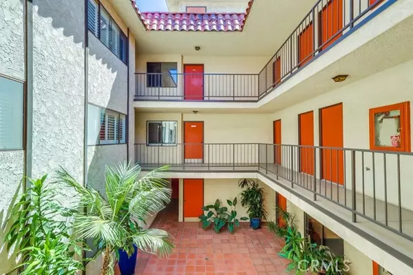 San Pedro (los Angeles), CA 90731,711 W 33rd Street