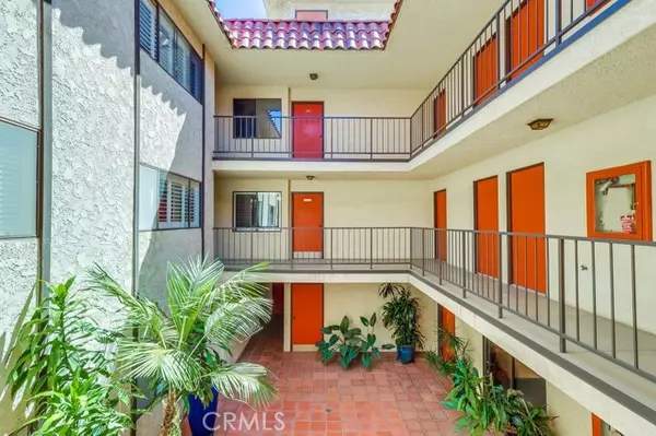 San Pedro (los Angeles), CA 90731,711 W 33rd Street