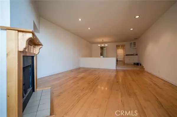 Playa Del Rey (los Angeles), CA 90293,7301 Vista Del Mar #102B