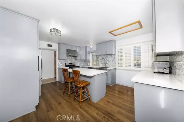 Riverside, CA 92503,9810 Sharon