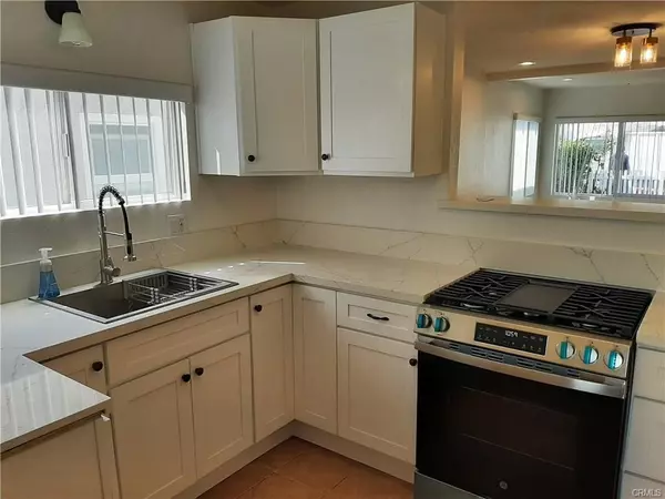 San Pedro (los Angeles), CA 90731,2820 Carolina St