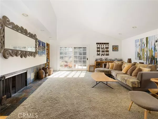 Manhattan Beach, CA 90266,1206 6th Street