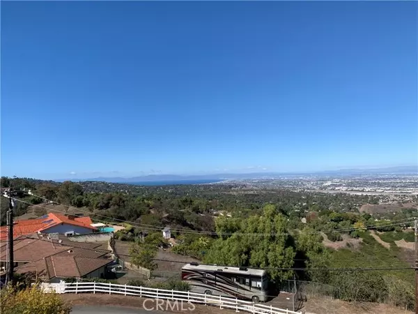 Rancho Palos Verdes, CA 90275,1 Martingale
