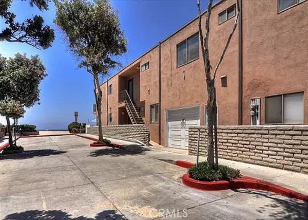 Newport Beach, CA 92663,5901 Seashore Drive