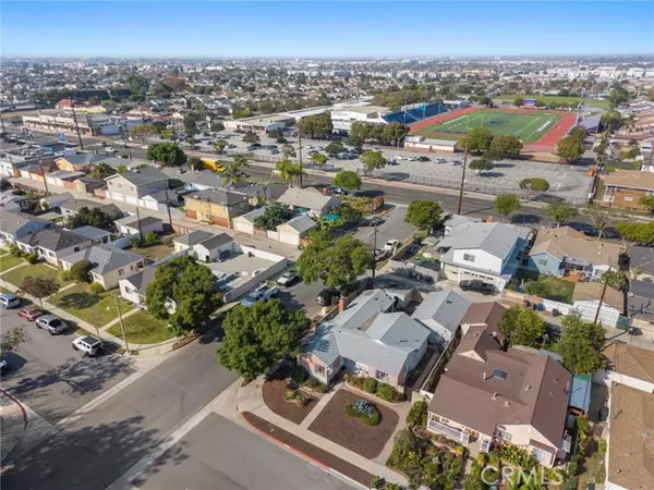 Gardena, CA 90249,2043 W 152nd