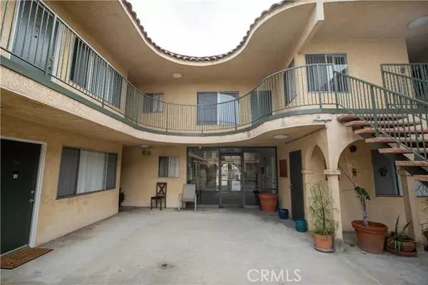 Hawthorne, CA 90250,4015 W 137th Street #220