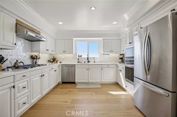 Hermosa Beach, CA 90254,656 7th Street