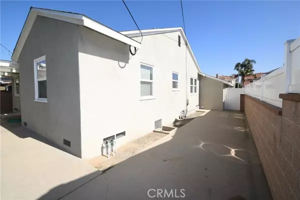 Torrance, CA 90503,19917 Ingrum Way