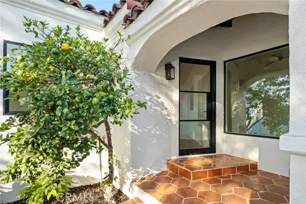 Los Angeles, CA 90008,3924 Dublin