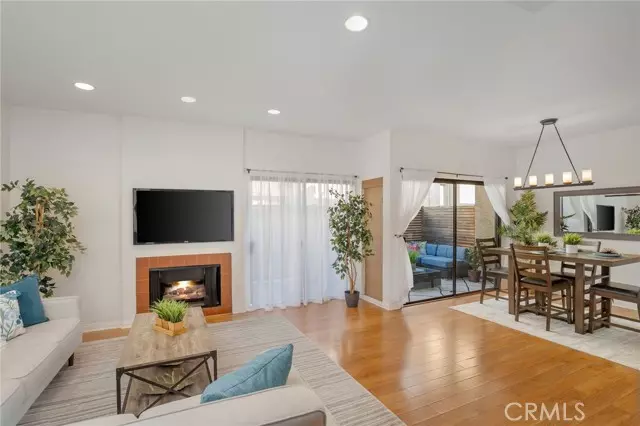 Beverly Hills, CA 90025,1655 Greenfield Avenue #14
