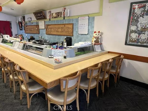 Rancho Palos Verdes, CA 90275,29050 S Western Avenue