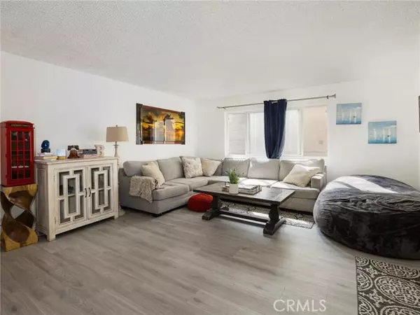 Redondo Beach, CA 90277,118 S Lucia