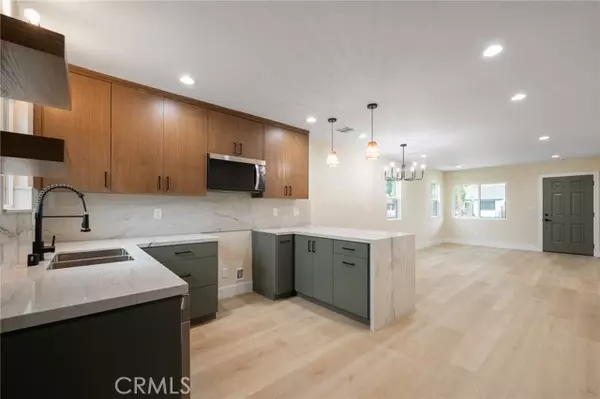 Los Angeles, CA 90044,745 W 106th