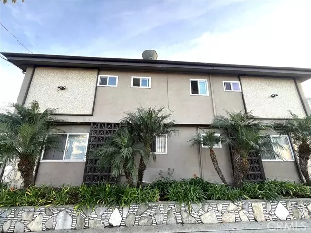 Hawthorne, CA 90250,4750 W Broadway #E