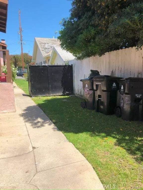 San Pedro (los Angeles), CA 90731,959 W 17th #1/2