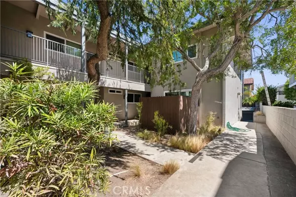 Redondo Beach, CA 90277,100 S Guadalupe Avenue #206